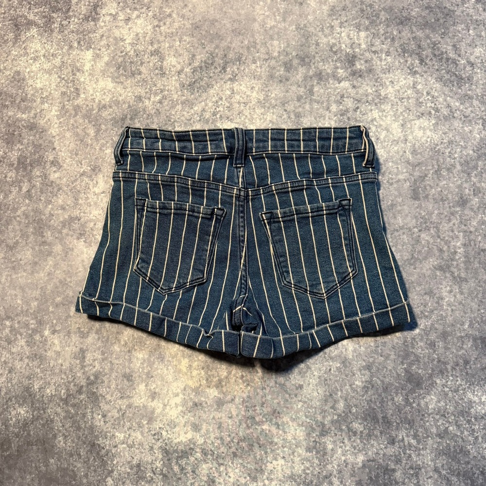 Altar'd State Womens Blue White Striped Denim Shorts Size 3 Cuffed Hem Pockets‎ - Picture 2 of 7